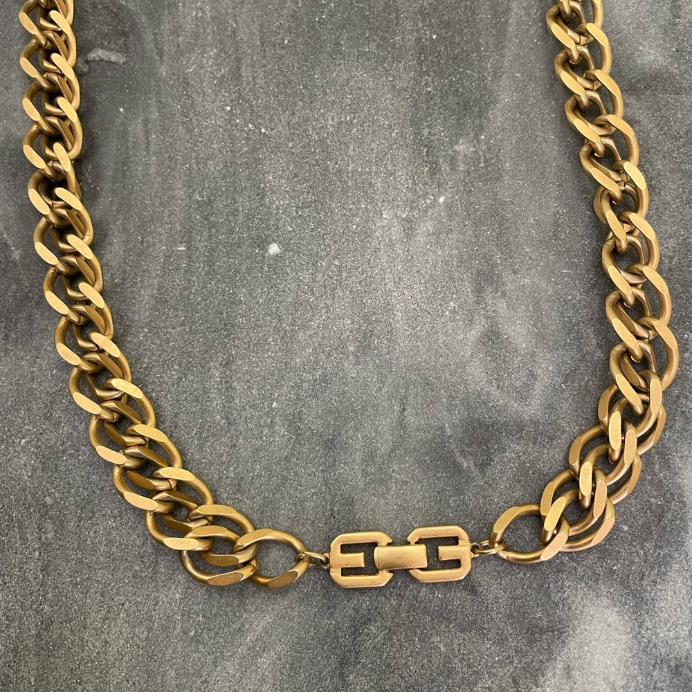 Vintage Givenchy Chunky Gold Chain Necklace - Picture 13 of 17